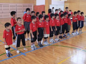 アロンジュニア