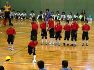 アロンジュニア