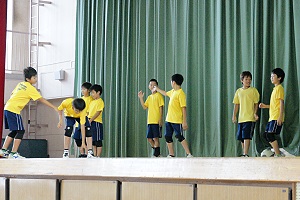 舞台で自由リハーサル